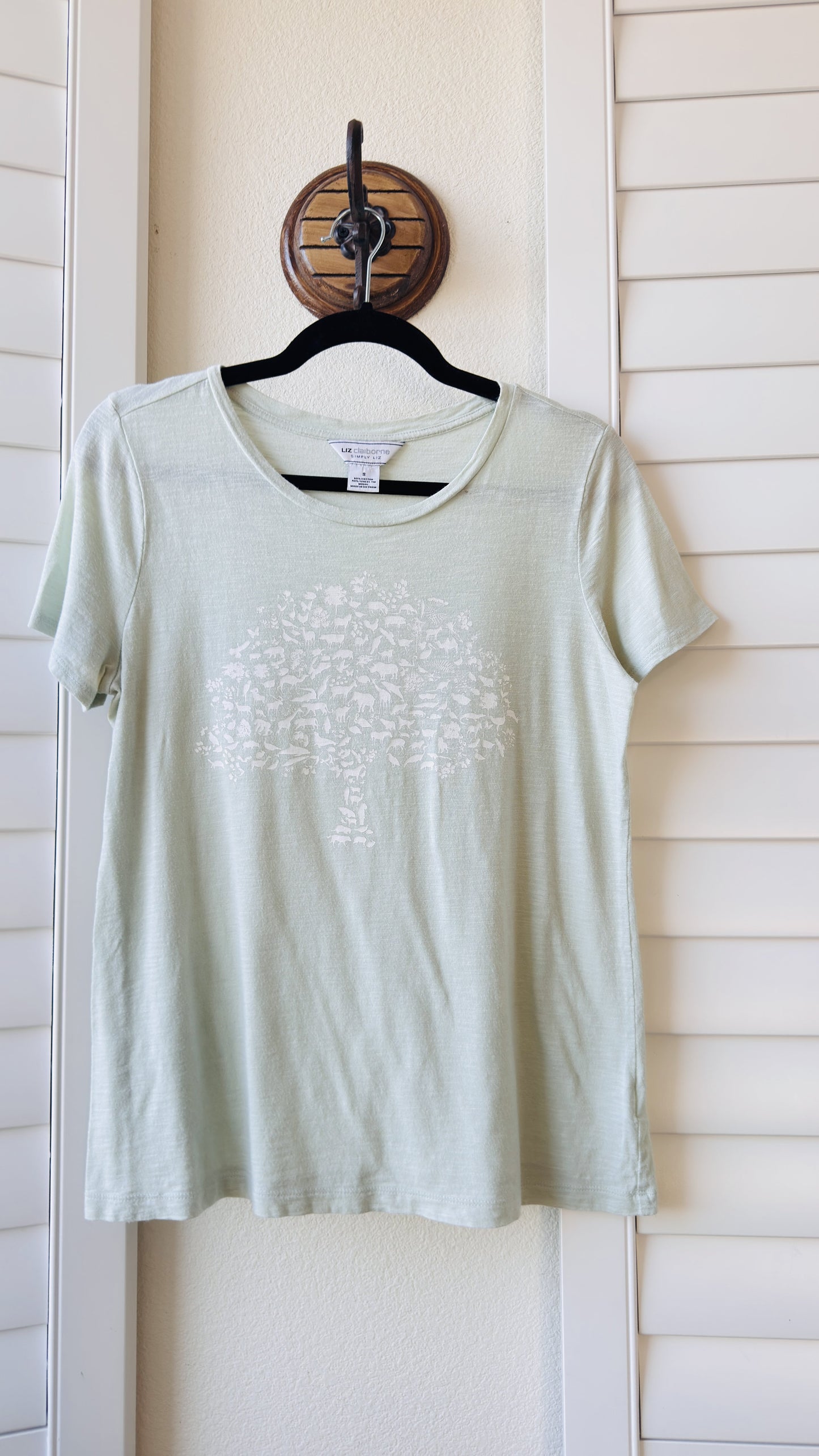Liz Claiborne Simply Liz Green Animal Tree Graphic Tee - Size S