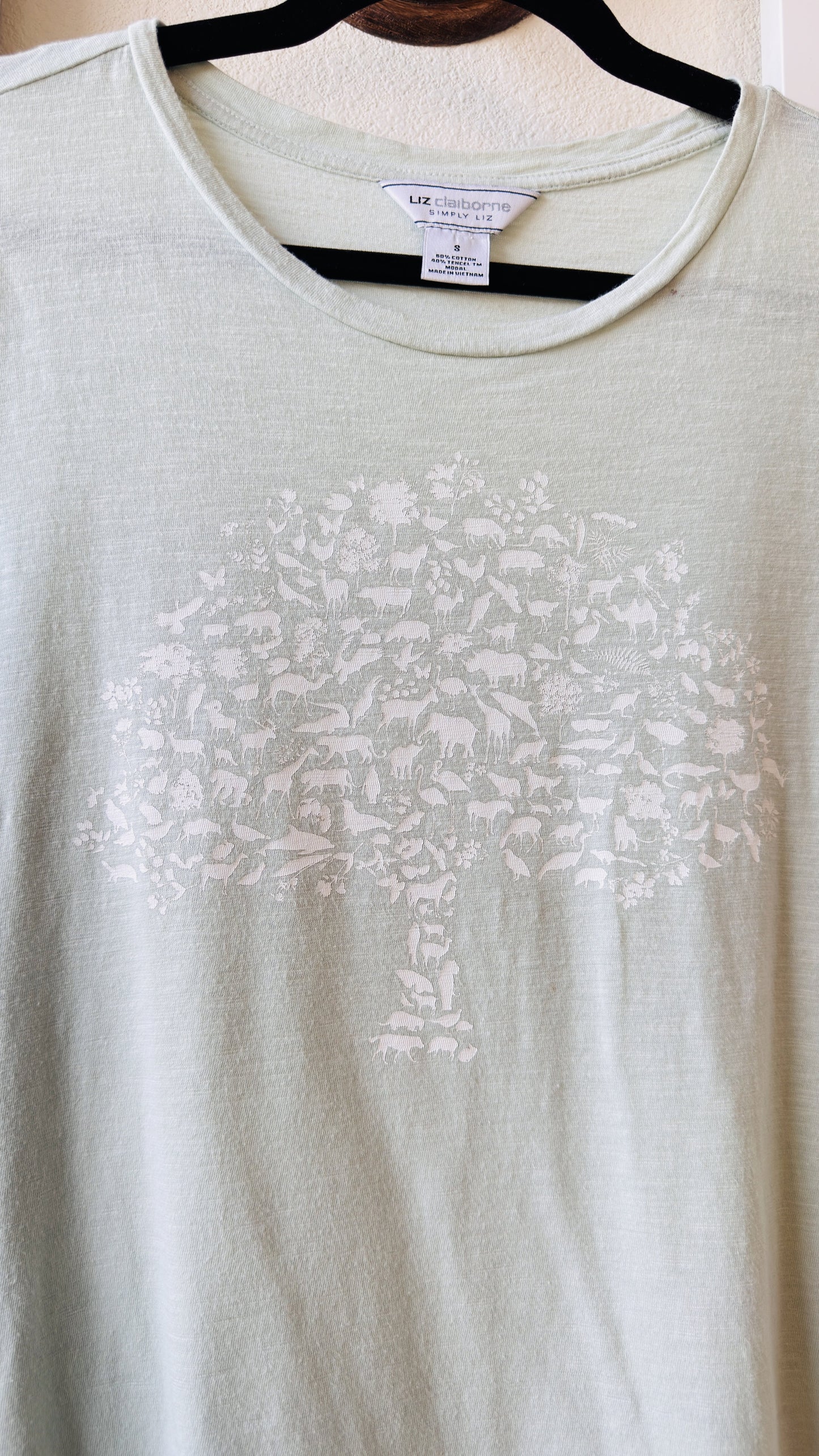 Liz Claiborne Simply Liz Green Animal Tree Graphic Tee - Size S