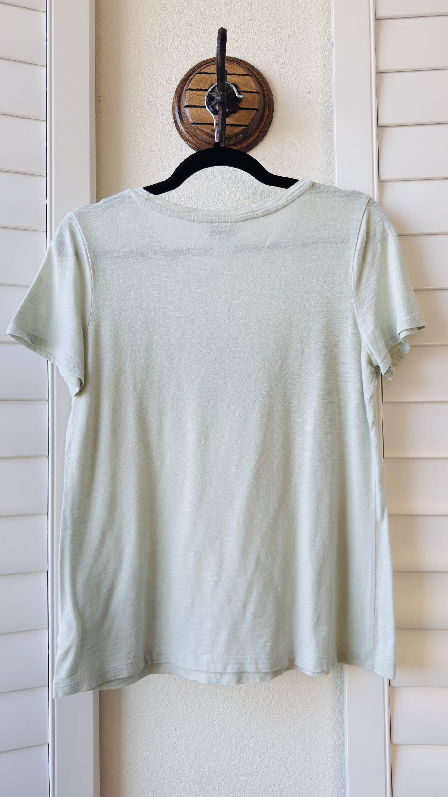 Liz Claiborne Simply Liz Green Animal Tree Graphic Tee - Size S