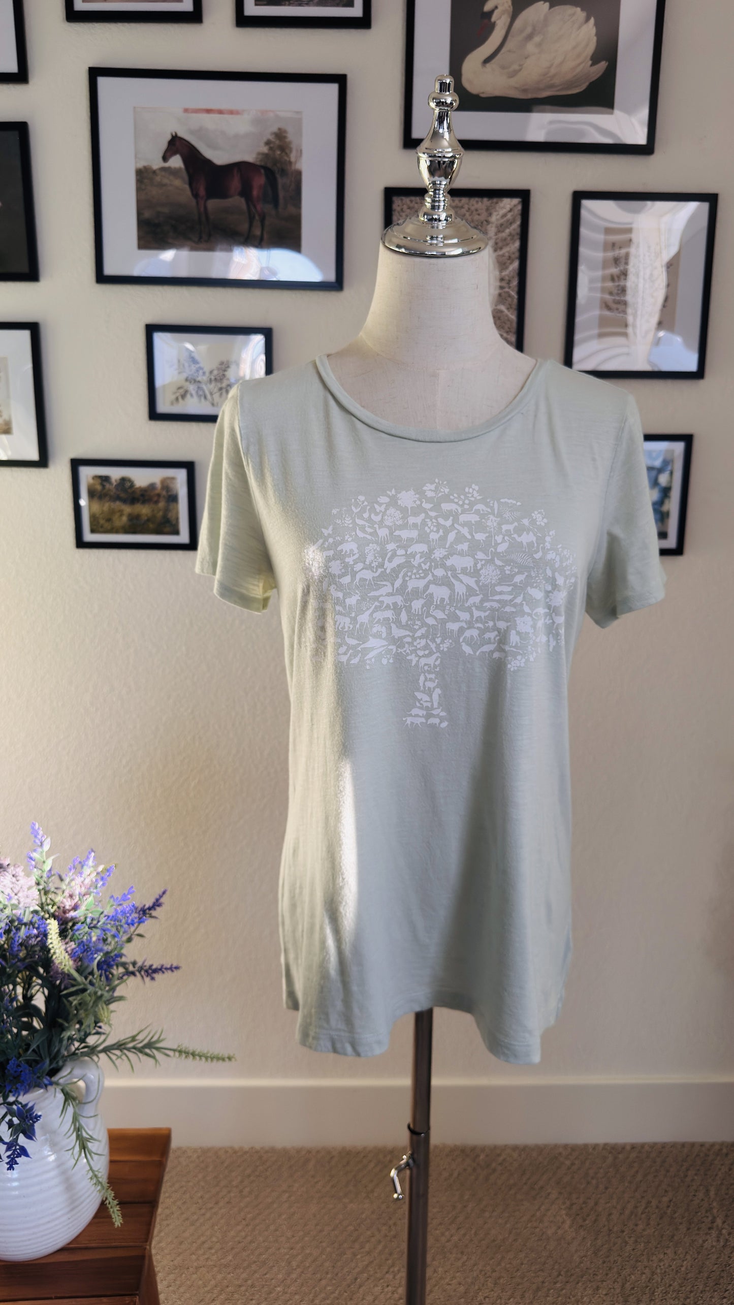 Liz Claiborne Simply Liz Green Animal Tree Graphic Tee - Size S