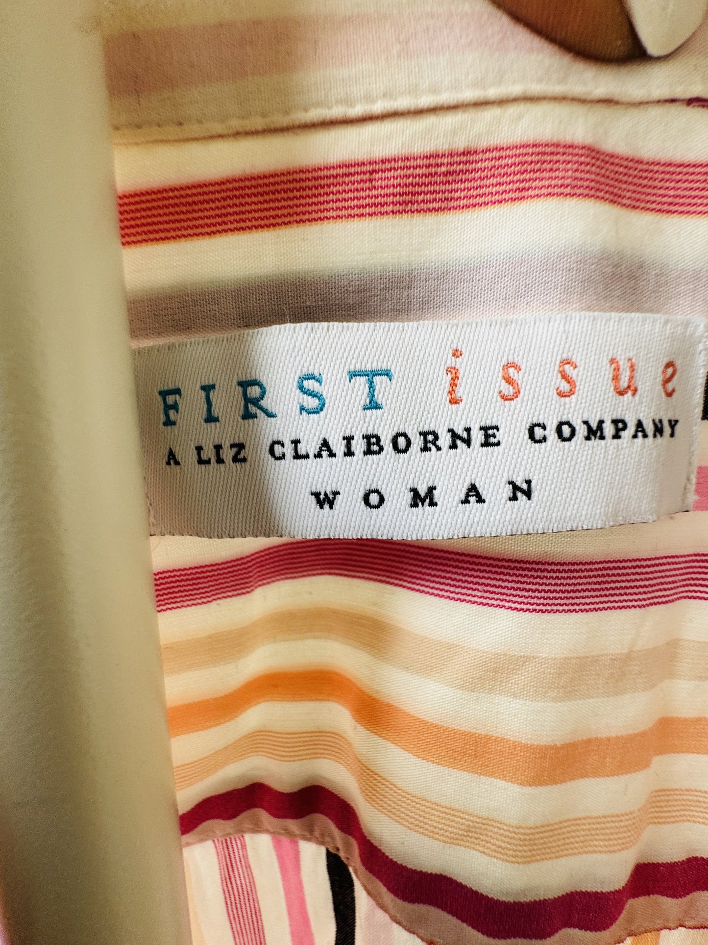 First Issue by Liz Claiborne Woman Striped 3/4 Sleeve Button-Down Shirt, Size 3