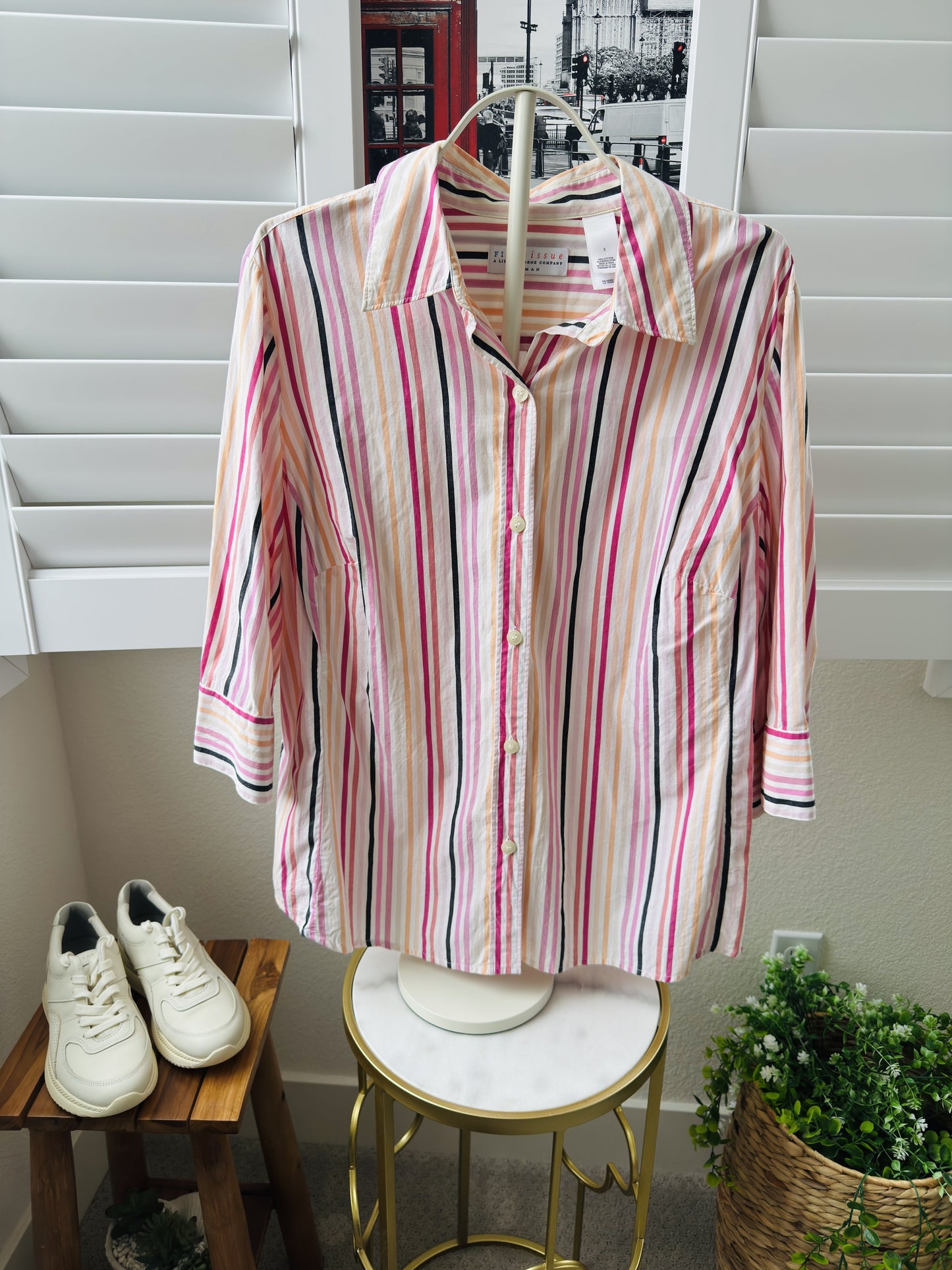 First Issue by Liz Claiborne Woman Striped 3/4 Sleeve Button-Down Shirt, Size 3