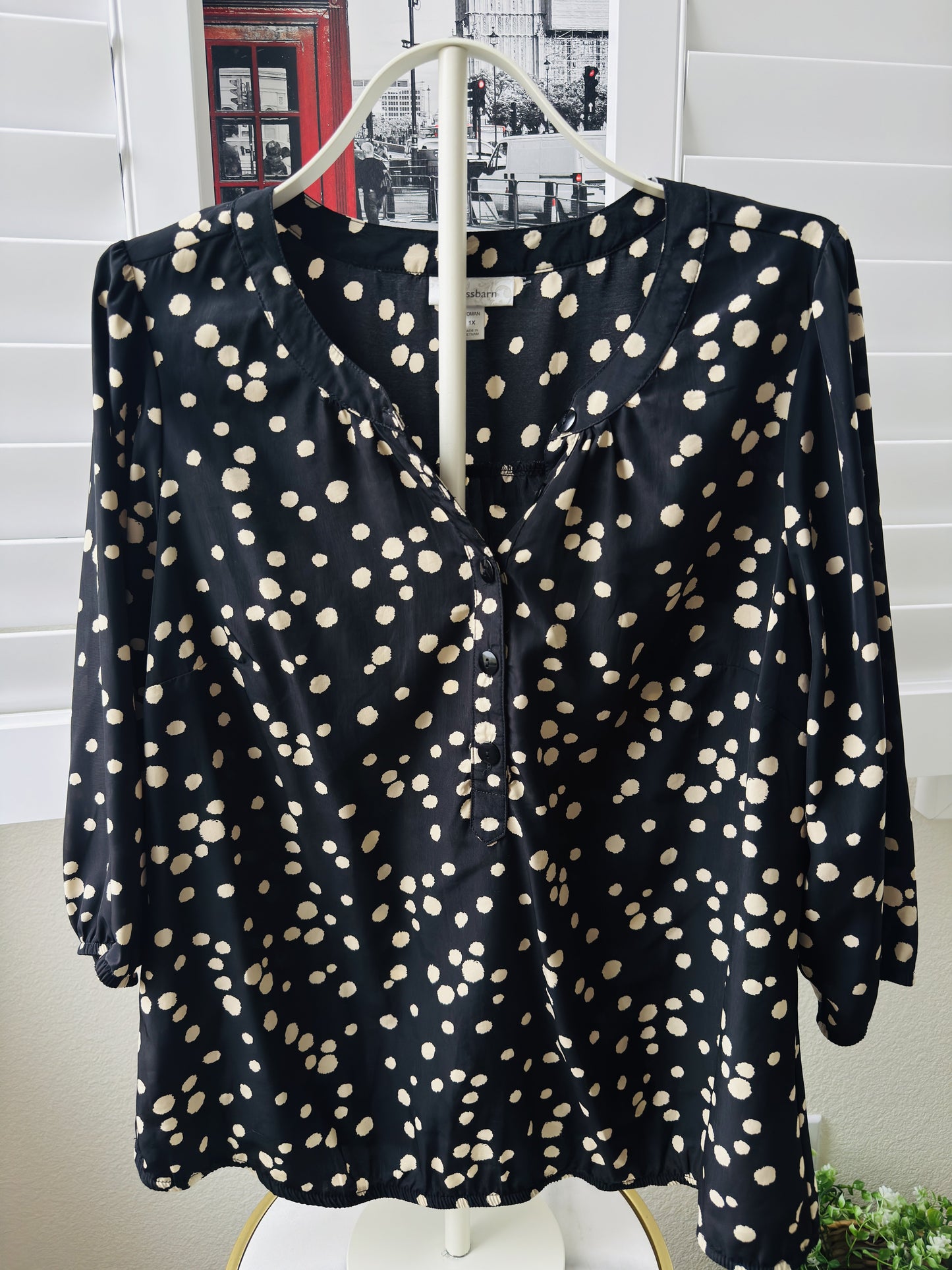 Dress Barn Black and Cream Abstract Polka Dot Henley Blouse - Size 1X
