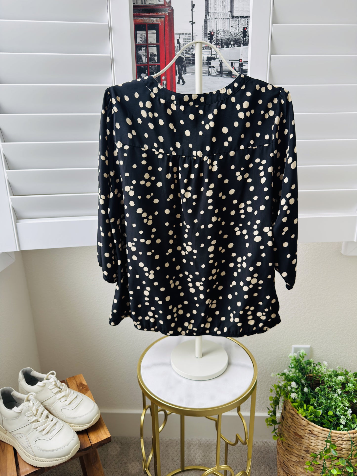 Dress Barn Black and Cream Abstract Polka Dot Henley Blouse - Size 1X