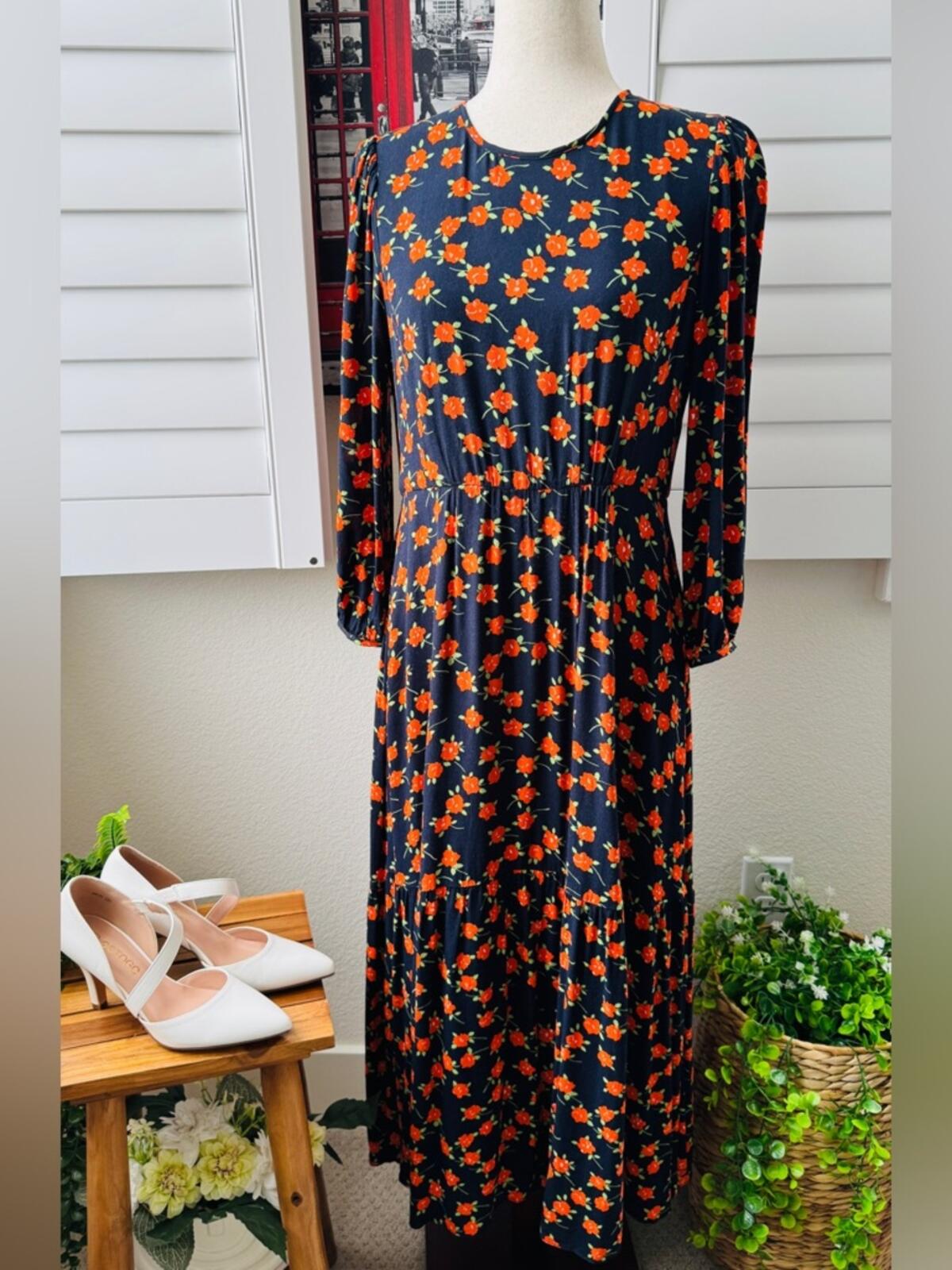 J. Crew. Size 4. Black Maxi Dress with Orange Floral Print